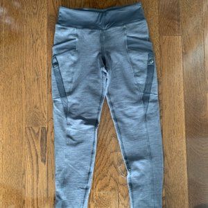 Lululemon Grey Leggings Crop - Size 2